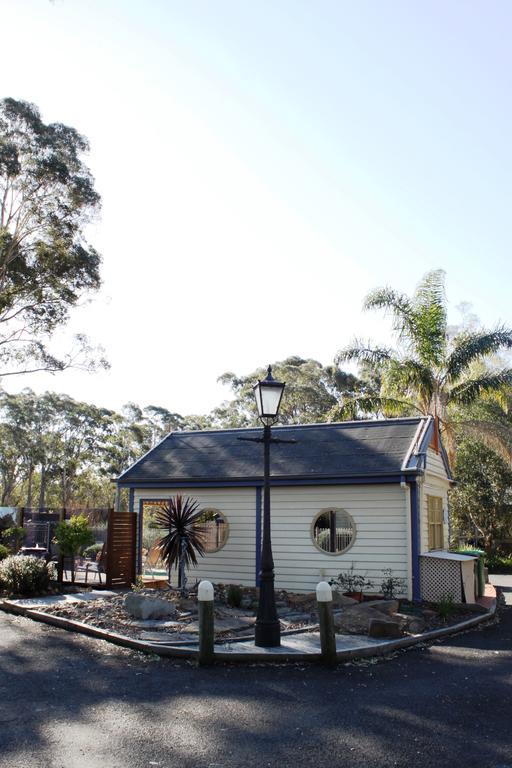 לייקס אינטרנס Waverley House Cottages מראה חיצוני תמונה