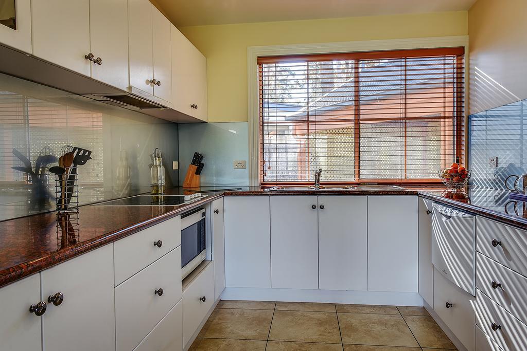 לייקס אינטרנס Waverley House Cottages מראה חיצוני תמונה