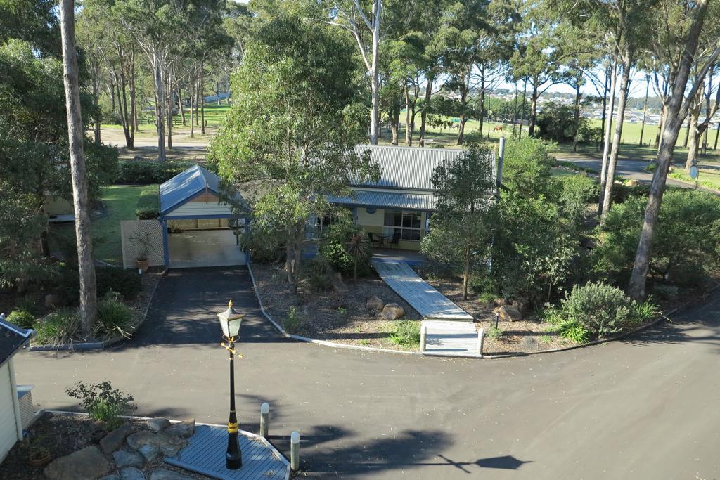לייקס אינטרנס Waverley House Cottages מראה חיצוני תמונה